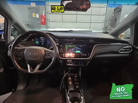 Black 2022 Chevrolet Bolt EV 2LT for sale in Longview, WA