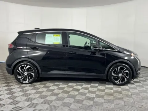 More photos of 2022 Chevrolet Bolt EV 2LT at Bud Clary Chevrolet Longview, WA