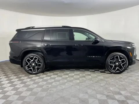 More photos of 2026 Chevrolet Traverse High Country at Bud Clary Chevrolet Longview, WA