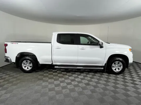 More photos of 2024 Chevrolet Silverado 1500 LT at Bud Clary Chevrolet Longview, WA