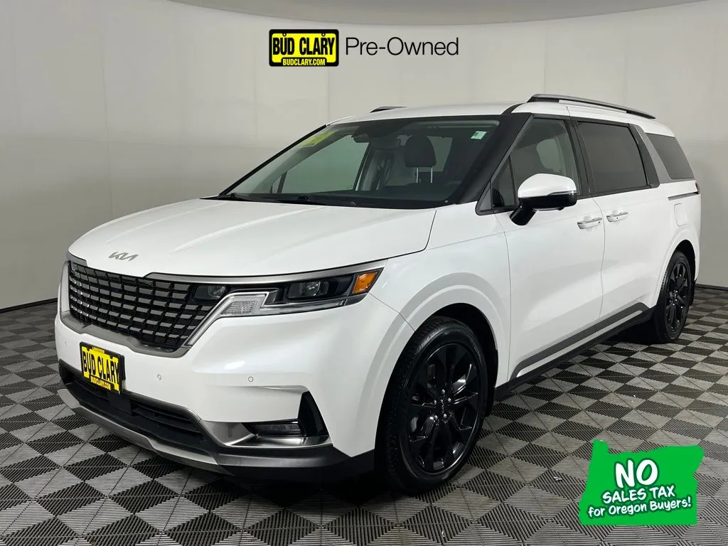 White 2024 Kia Carnival SX for sale in Longview, WA
