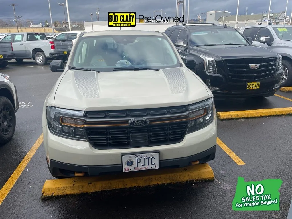 Brown 2024 Ford Maverick Lariat for sale in Longview, WA