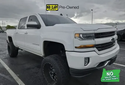 White 2018 Chevrolet Silverado 1500 LT for sale in Longview, WA