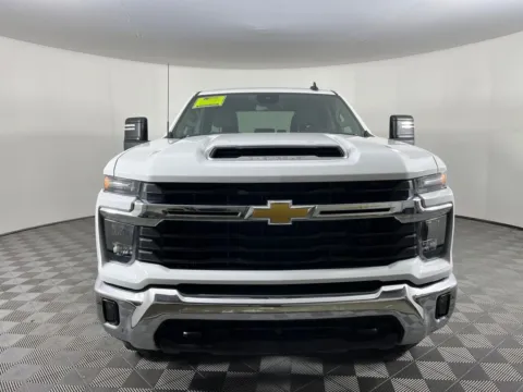 Photos of 2024 Chevrolet Silverado 2500HD LT for sale in Longview, WA at Bud Clary Chevrolet Longview
