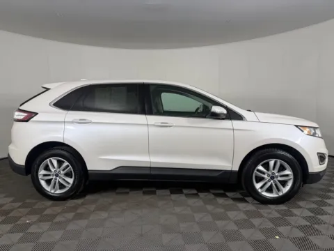 More photos of 2016 Ford Edge SEL at Bud Clary Chevrolet Longview, WA