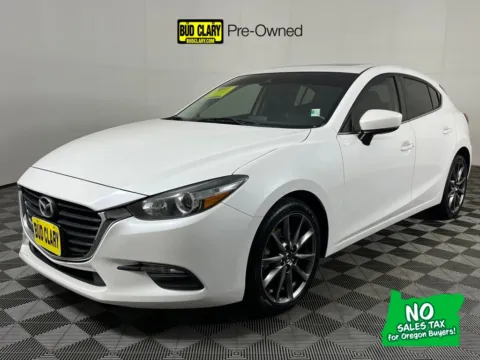 White 2018 Mazda Mazda3 Touring for sale in Longview, WA