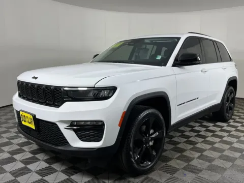 White 2024 Jeep Grand Cherokee Limited for sale in Longview, WA