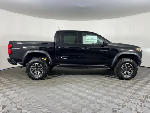 More photos of 2026 Chevrolet Colorado ZR2 at Bud Clary Chevrolet Longview, WA