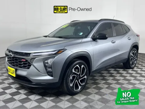 Gray 2024 Chevrolet Trax 2RS for sale in Longview, WA