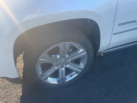 Photos of 2019 GMC Yukon Denali for sale in Longview, WA at Bud Clary Chevrolet Longview