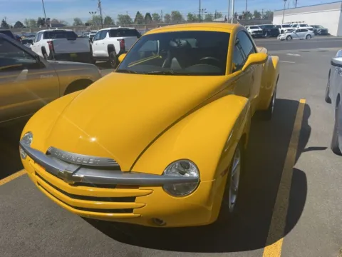 More photos of 2004 Chevrolet SSR at Bud Clary Chevrolet Longview, WA