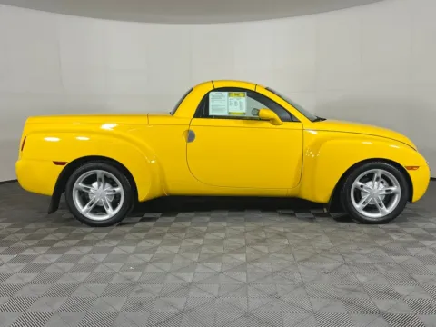 More photos of 2004 Chevrolet SSR at Bud Clary Chevrolet Longview, WA