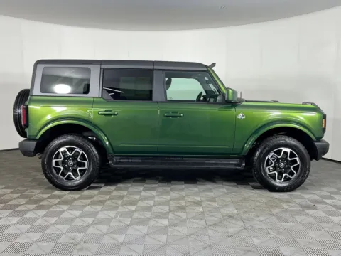 More photos of 2025 Ford Bronco Outer Banks at Bud Clary Chevrolet Longview, WA