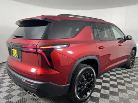More photos of 2025 Chevrolet Traverse AWD LT at Chevrolet Longview, WA