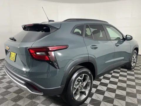 More photos of 2025 Chevrolet Trax LT at Chevrolet Longview, WA