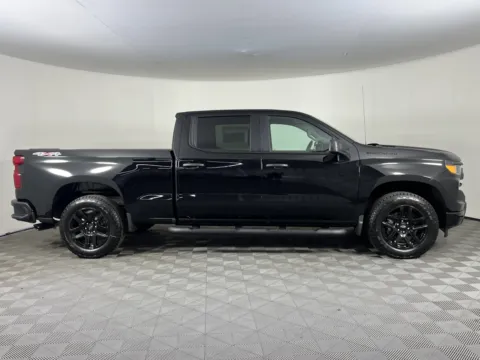 More photos of 2025 Chevrolet Silverado 1500 Custom at Chevrolet Longview, WA