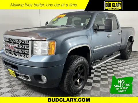 Gray 2011 GMC Sierra 2500HD Denali for sale in Longview, WA