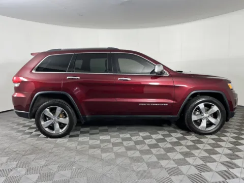 More photos of 2016 Jeep Grand Cherokee Limited at Chevrolet Longview, WA