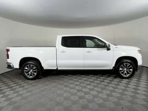 More photos of 2026 Chevrolet Silverado 1500 LT at Chevrolet Longview, WA