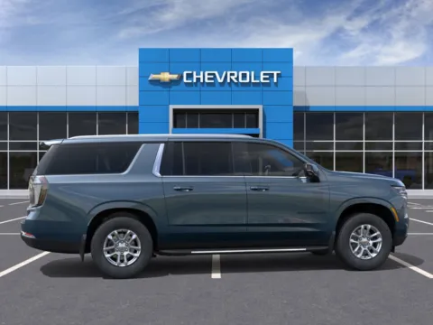 More photos of 2025 Chevrolet Suburban LT at Chevrolet Longview, WA