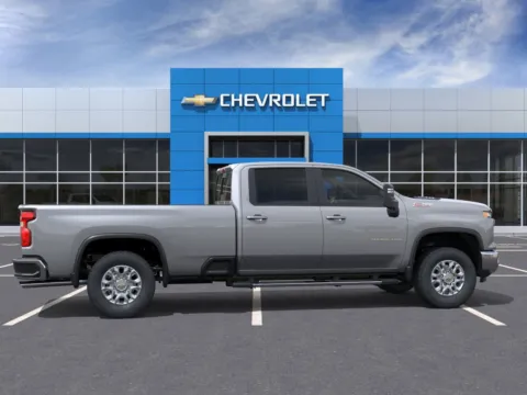 More photos of 2025 Chevrolet Silverado 2500HD LT at Chevrolet Longview, WA
