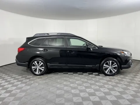 More photos of 2018 Subaru Outback Limited at Chevrolet Longview, WA