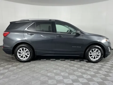 More photos of 2019 Chevrolet Equinox LT at Chevrolet Longview, WA