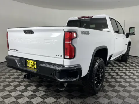 More photos of 2025 Chevrolet Silverado 2500HD LTZ at Chevrolet Longview, WA