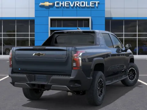 More photos of 2026 Chevrolet Silverado EV Max Range Trail Boss at Chevrolet Longview, WA