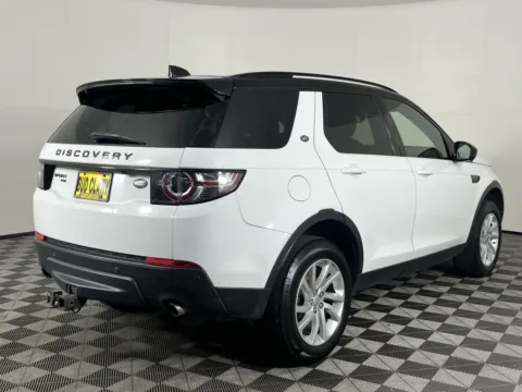 More photos of 2017 Land Rover Discovery Sport HSE at Chevrolet Longview, WA
