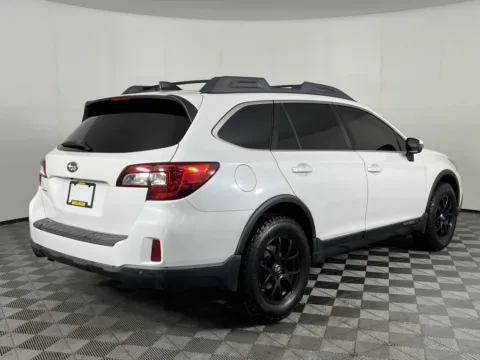 More photos of 2017 Subaru Outback Limited at Chevrolet Longview, WA