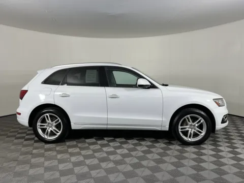 More photos of 2016 Audi Q5 Premium Plus at Chevrolet Longview, WA