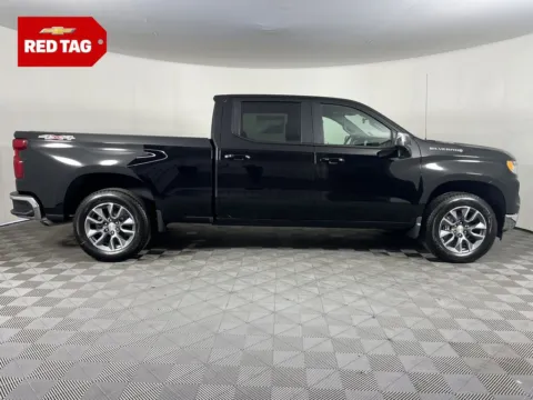 More photos of 2026 Chevrolet Silverado 1500 LT at Chevrolet Longview, WA