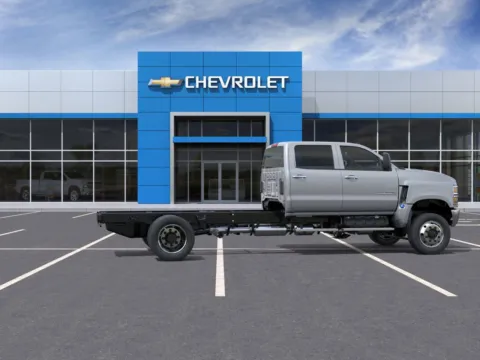 More photos of 2025 Chevrolet Silverado MD LT at Chevrolet Longview, WA