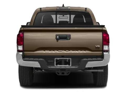 More photos of 2017 Toyota Tacoma TRD Off Road at Chevrolet Longview, WA