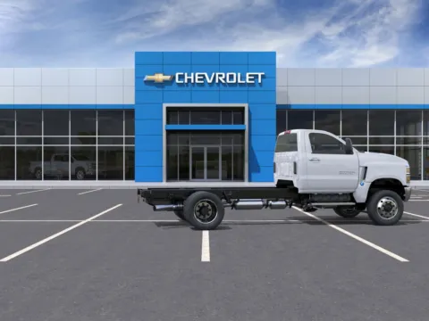 More photos of 2025 Chevrolet Silverado MD LT at Chevrolet Longview, WA