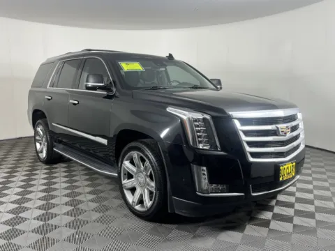 Another view of 2018 Cadillac Escalade Premium Luxury for sale in Longview, WA at Chevrolet Longview