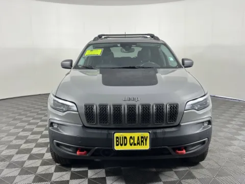 Photos of 2019 Jeep Cherokee Trailhawk Elite for sale in Longview, WA at Chevrolet Longview