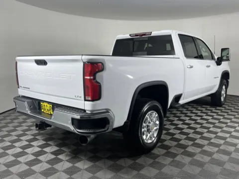 More photos of 2024 Chevrolet Silverado 2500HD LTZ at Chevrolet Longview, WA