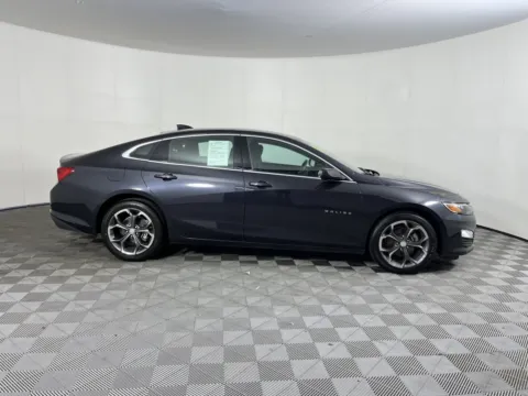 More photos of 2023 Chevrolet Malibu LT at Chevrolet Longview, WA