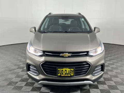 Photos of 2021 Chevrolet Trax LT for sale in Longview, WA at Chevrolet Longview