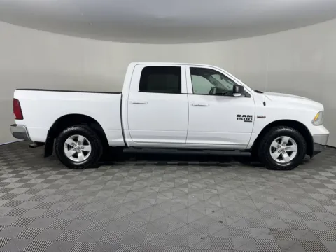 More photos of 2022 Ram 1500 Classic SLT at Chevrolet Longview, WA