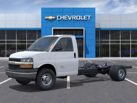 Photos of 2025 Chevrolet Express Commercial Cutaway 2WT for sale in Longview, WA at Chevrolet Longview