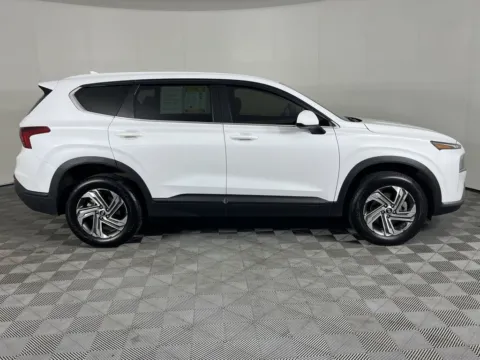 More photos of 2022 Hyundai Santa Fe SE at Chevrolet Longview, WA