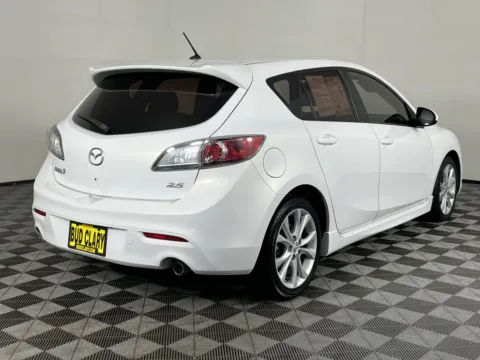 More photos of 2011 Mazda Mazda3 s Grand Touring at Chevrolet Longview, WA