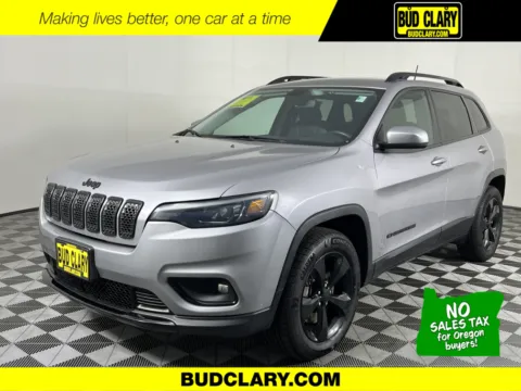 Silver 2020 Jeep Cherokee Altitude for sale in Longview, WA