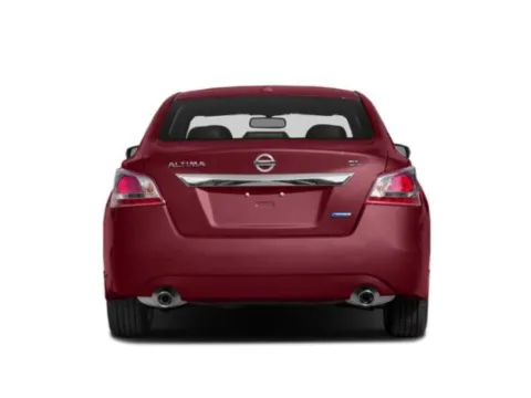 More photos of 2015 Nissan Altima at Chevrolet Longview, WA