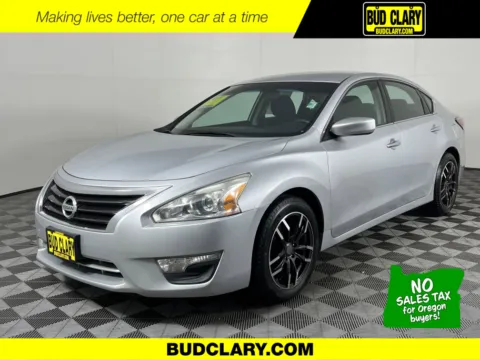 Silver 2015 Nissan Altima 2.5 for sale in Longview, WA