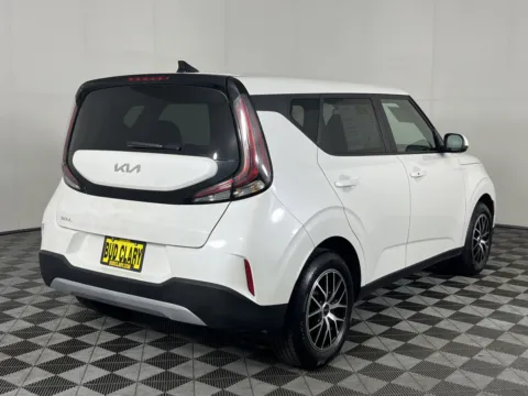 More photos of 2023 Kia Soul S at Chevrolet Longview, WA