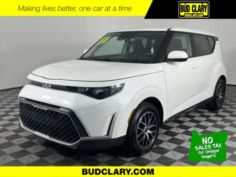 White 2023 Kia Soul S for sale in Longview, WA